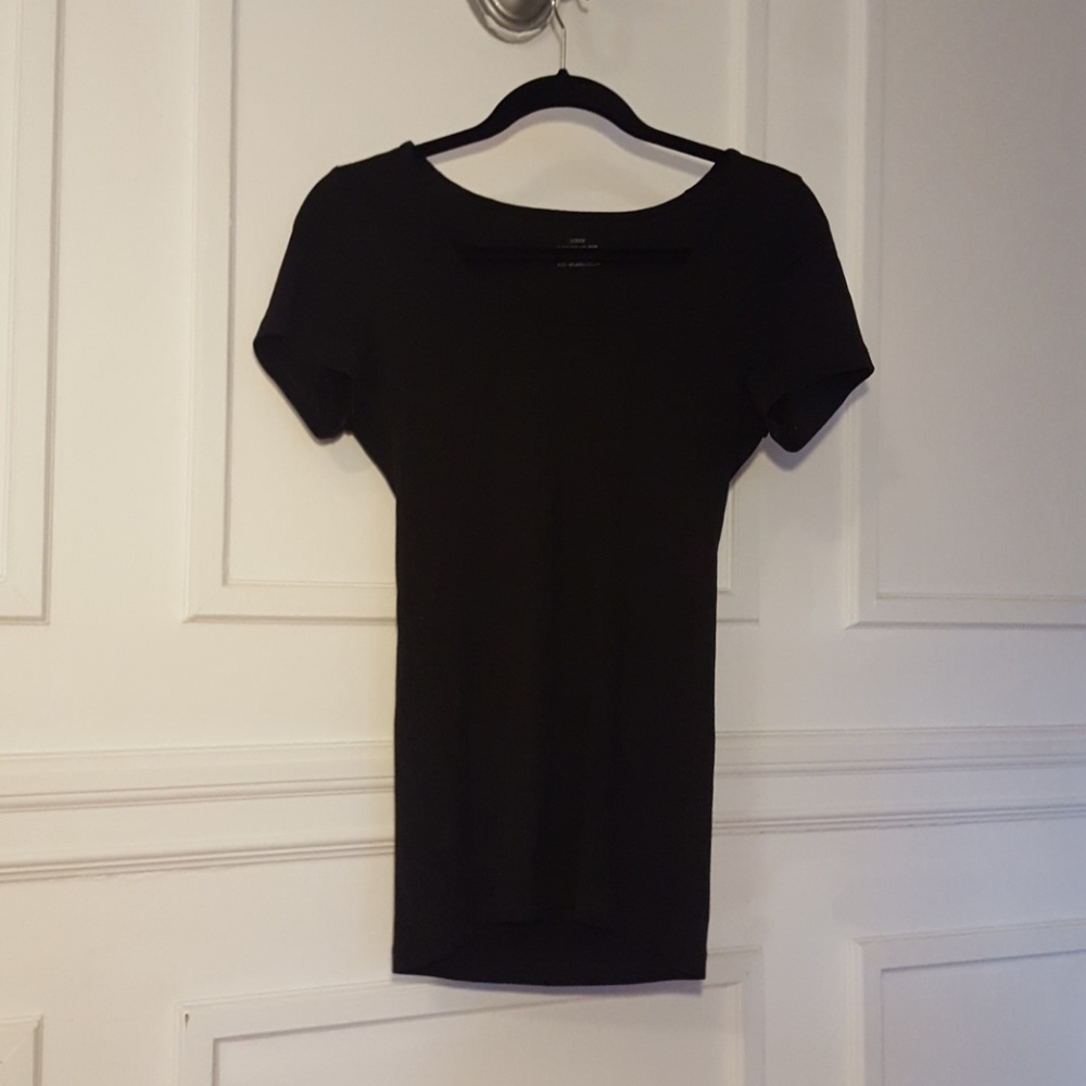 J Crew Perfect Fit black scoopneck tee